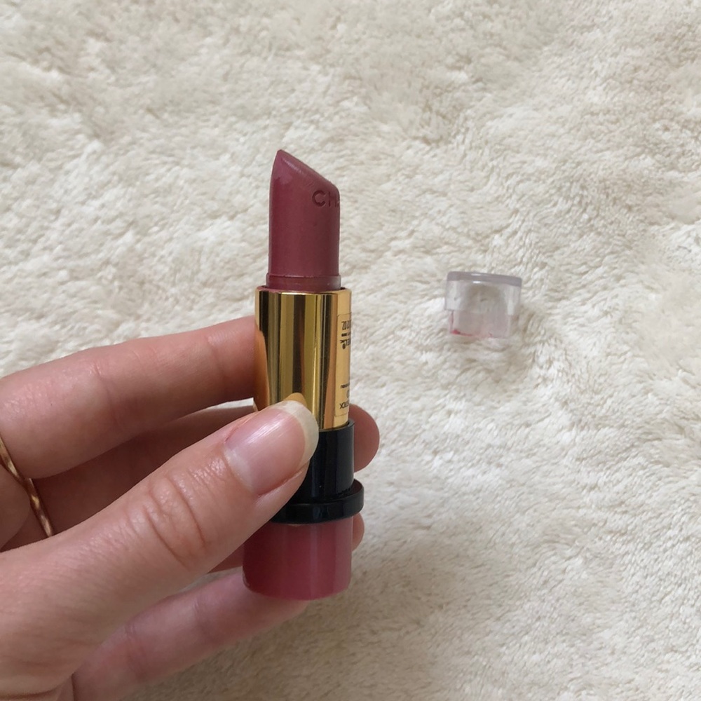 Makeup - Picture 8 of 8